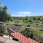 Danica דירה *